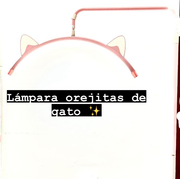 Lámpara con orejas de gato